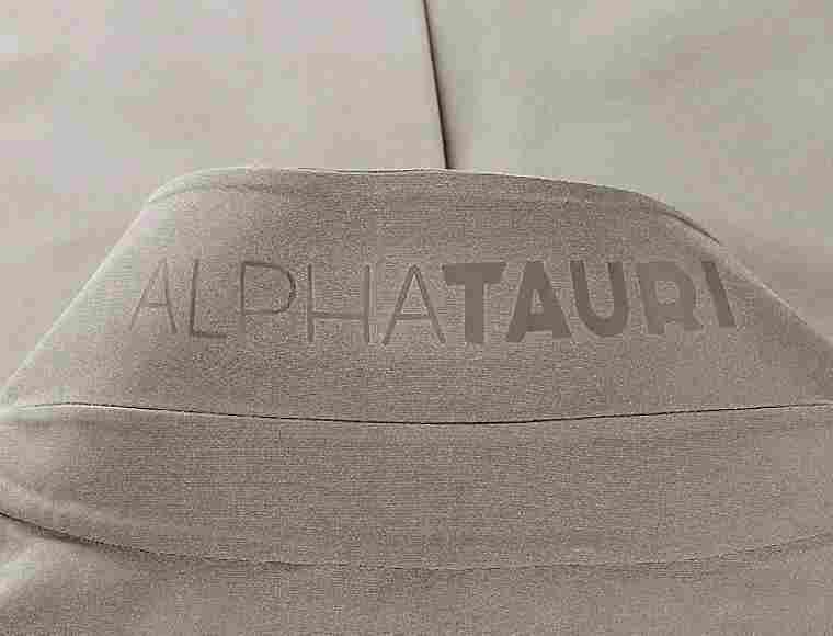 OKANU V2.Y5.01 Premium Coat (ATA20001): okanu-v2-y5-01-premium-coat (image/jpeg)